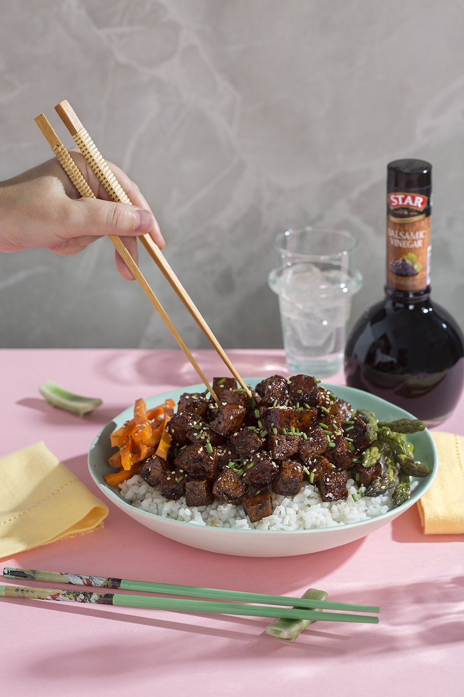 Tofu with a Balsamic Vinegar and Honey Glaze