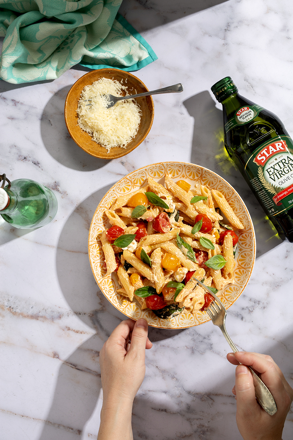 Fresh Pasta with Tomato and Ricotta