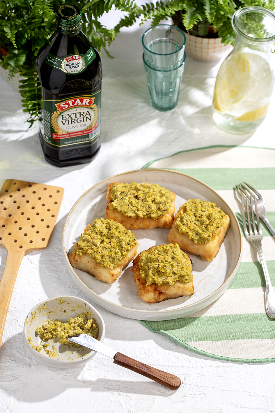 Fried Cod with Pistachio Sauce