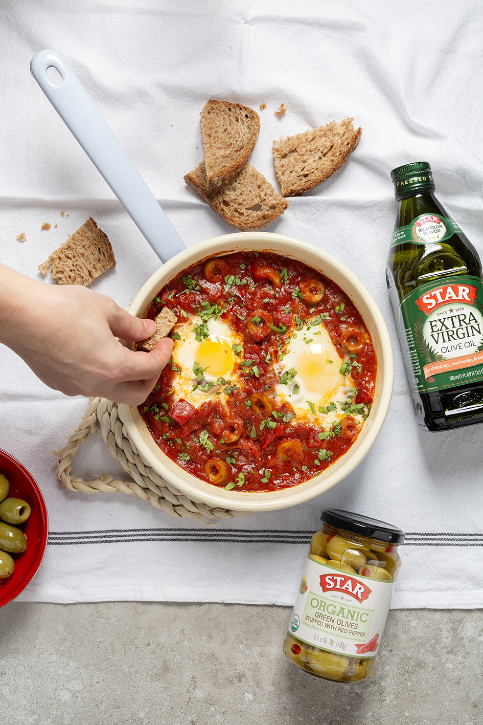 Shakshuka with Green Olives