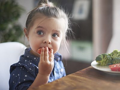 How to Get Babies and Toddlers Interested In New Flavors and Textures